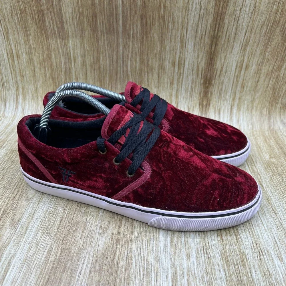 Fallen The Easy Skate Shoes Men's Size 9.5 Burgundy Velvet Low Top Sneakers
